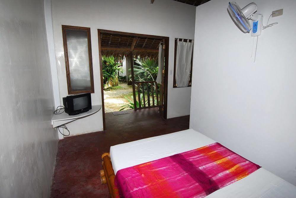 Blue Bayou Bungalows Balabag  Εξωτερικό φωτογραφία